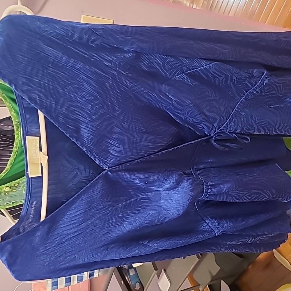 Michael Kors XL silk top